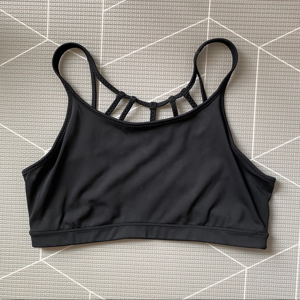🔥Athleta Black Sports Bra